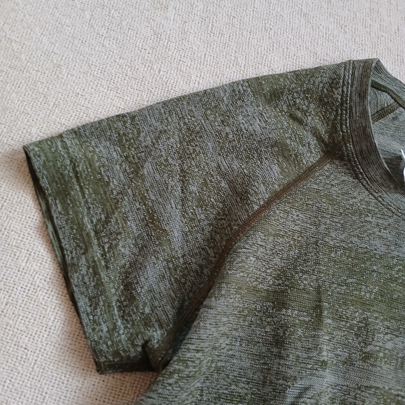 lululemon ♡ swift stride green top 12 - Picture 2 of 8